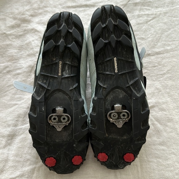 Lightly used great women’s riding shoe. - Picture 5 of 5